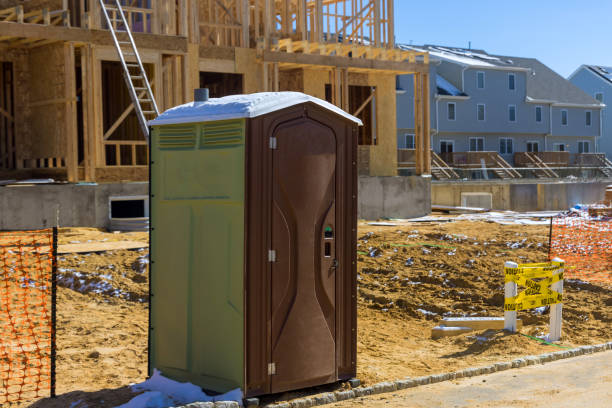 Best Porta potty rental near me  in Lake Linden, MI