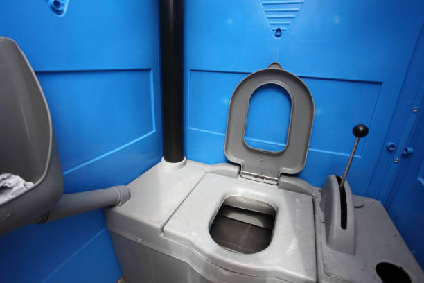 Best Portable bathroom rental  in Lake Linden, MI